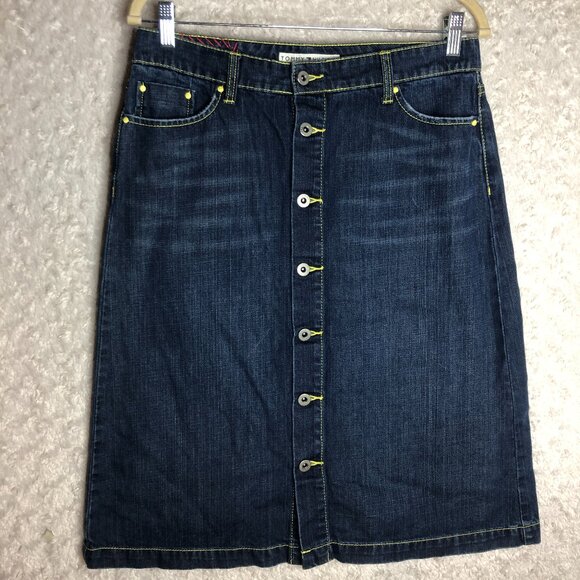 Tommy Hilfiger Denim Button Skirt with Floral Embroidery Size 6 - Picture 1 of 6
